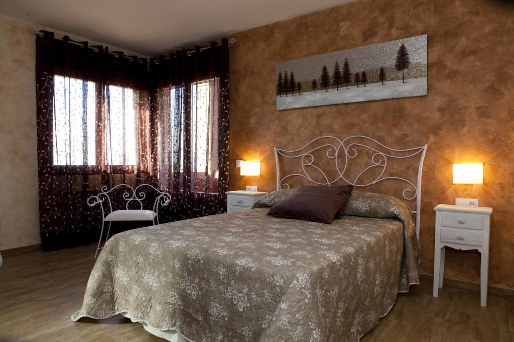 Casa Rural La Canchalera Лосар-де-ла-Вера Номер фото